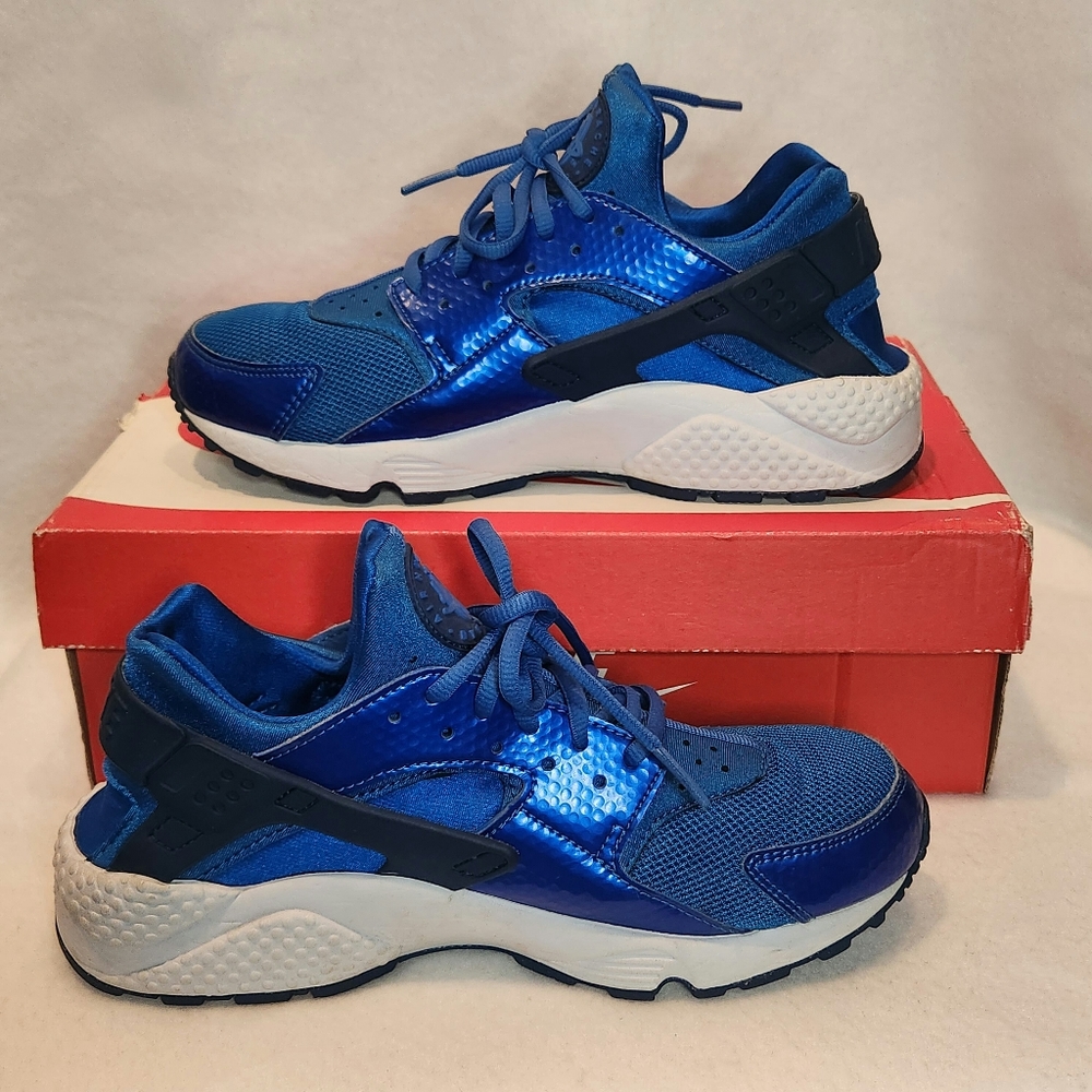 Women's Air Huarache Run Sneakers Style #634835 405